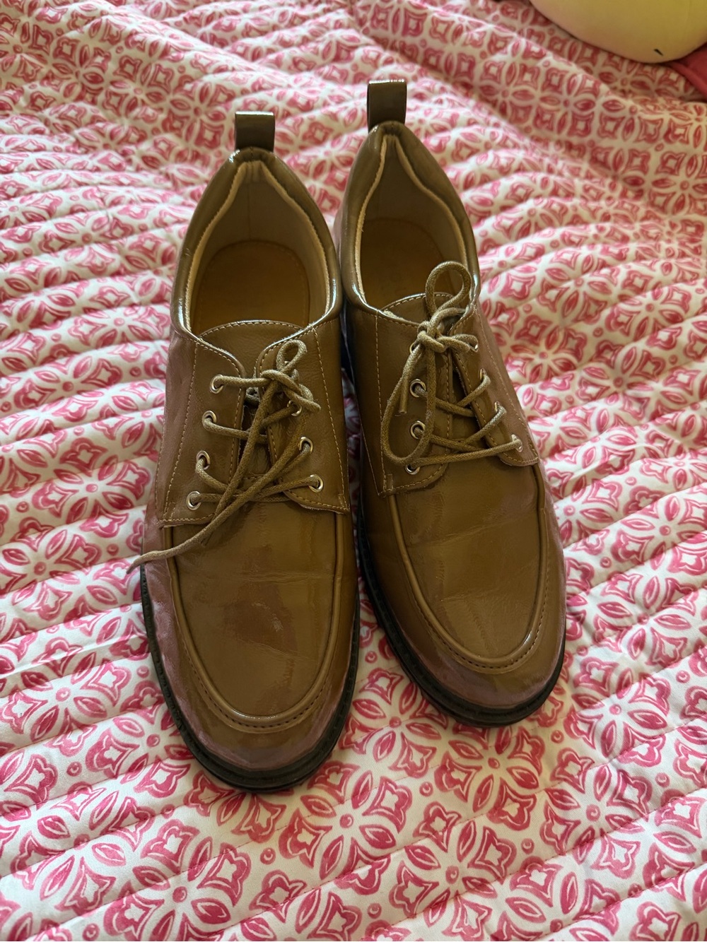 Women’s Wide Width Size 10 Brown Faux Leather Lace Up Oxfords